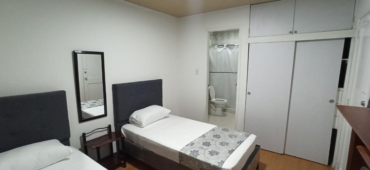 Hotel Casa Coral Bogotá Esterno foto
